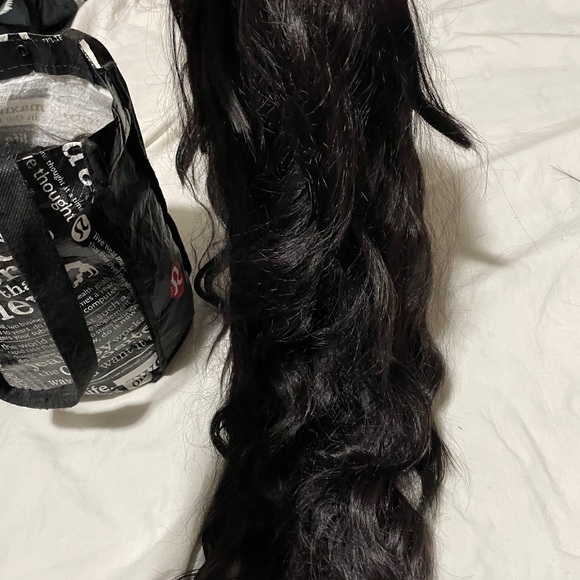 Wavy wig lace on top - Picture 4 of 6